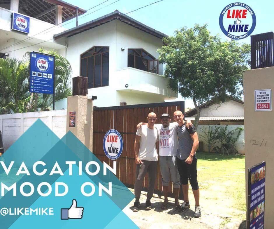 Like Mike Tourist Guest House & Restaurant 尼甘布 外观 照片